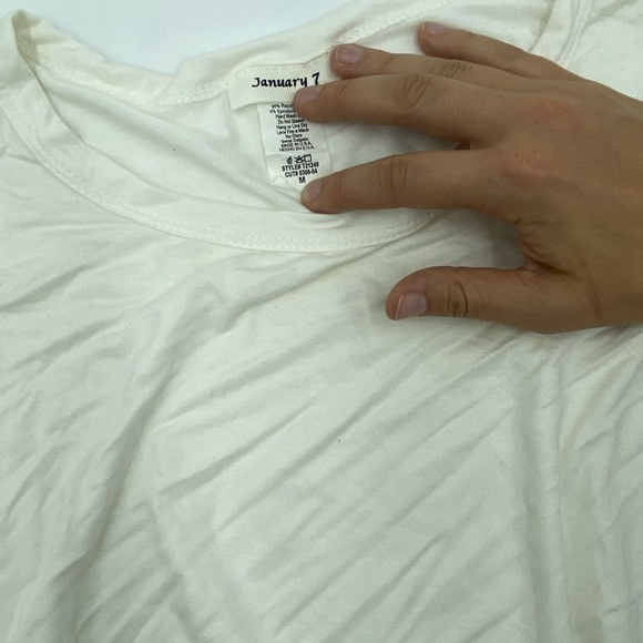 Silhouette T-shirt - Picture 3 of 3